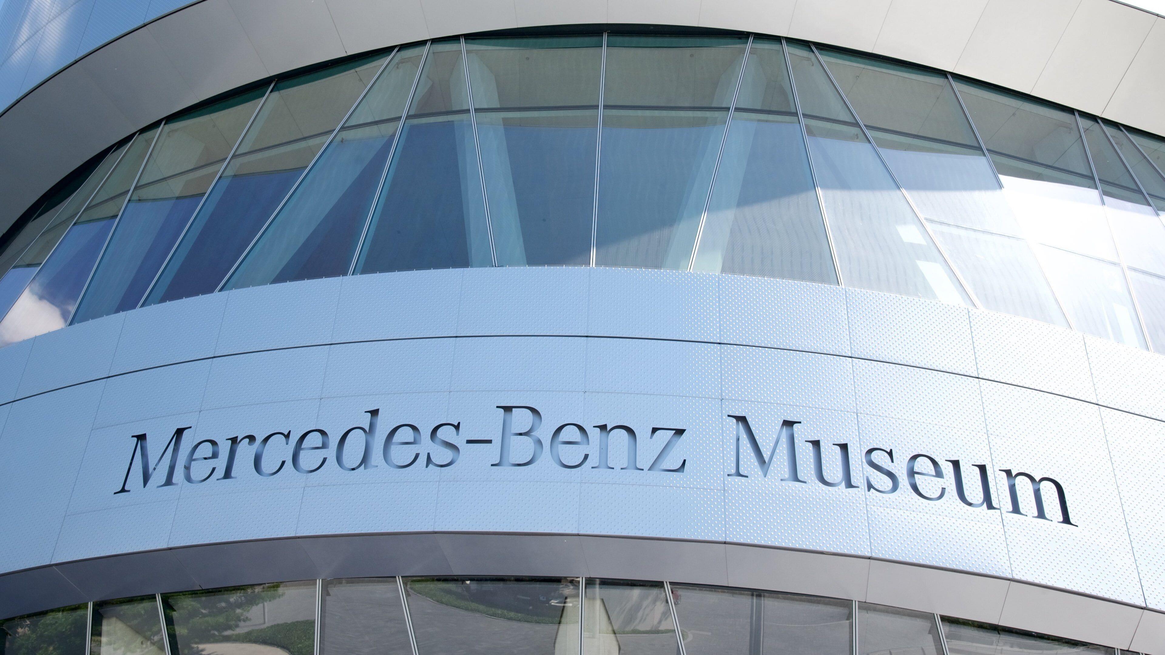 Mercedes-Benz Museum Stuttgart exterior